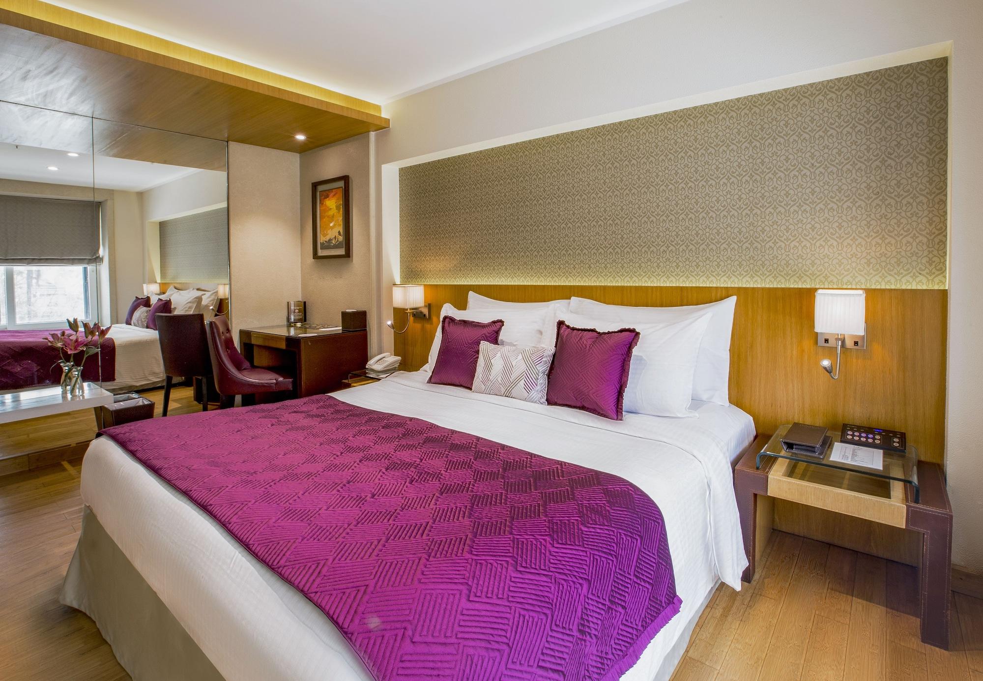 Hotel Bawa Continental Мумбаї Екстер'єр фото