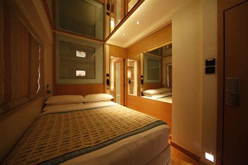 Hotel Bawa Continental Мумбаї Екстер'єр фото